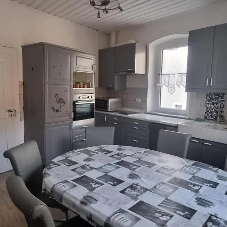 بيت للعطل Arzberger Monteurhaus *